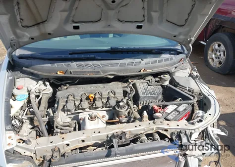 2011 Honda Civic Lx z USA, uszkodzony, nr VIN 2HGFG1B60BH515853